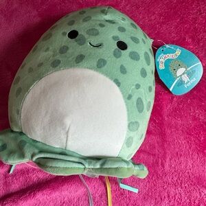 Corina the octopus squishmallow